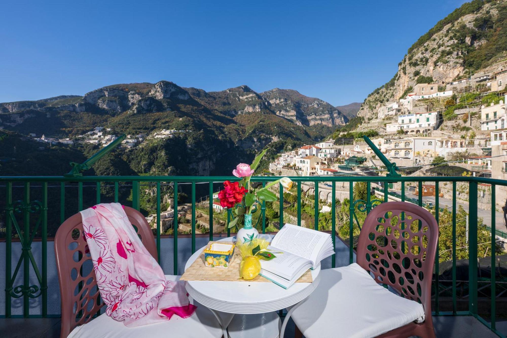 Dint'A Torre Bed And Breakfast Скала Экстерьер фото