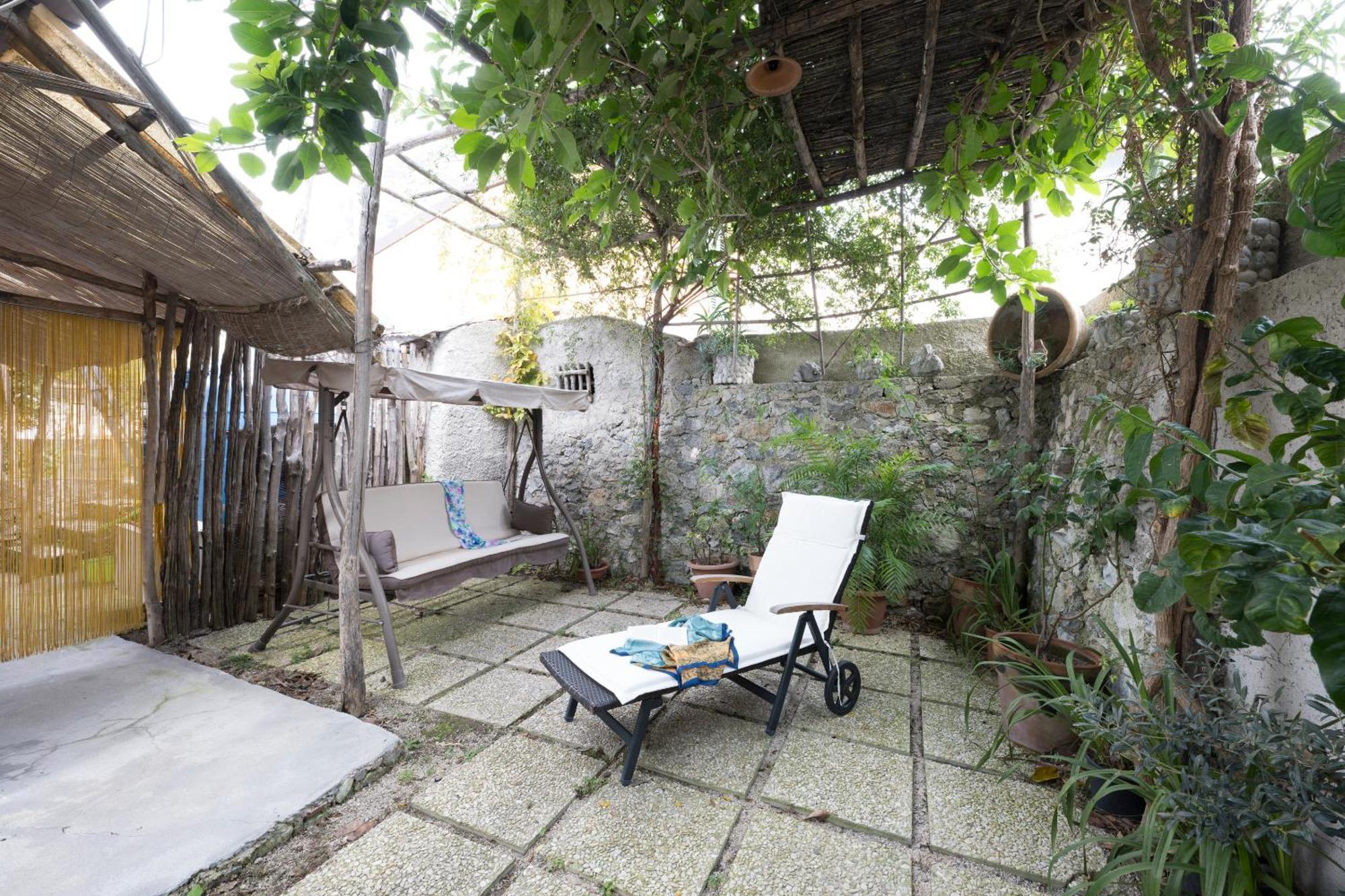 Dint'A Torre Bed And Breakfast Скала Экстерьер фото